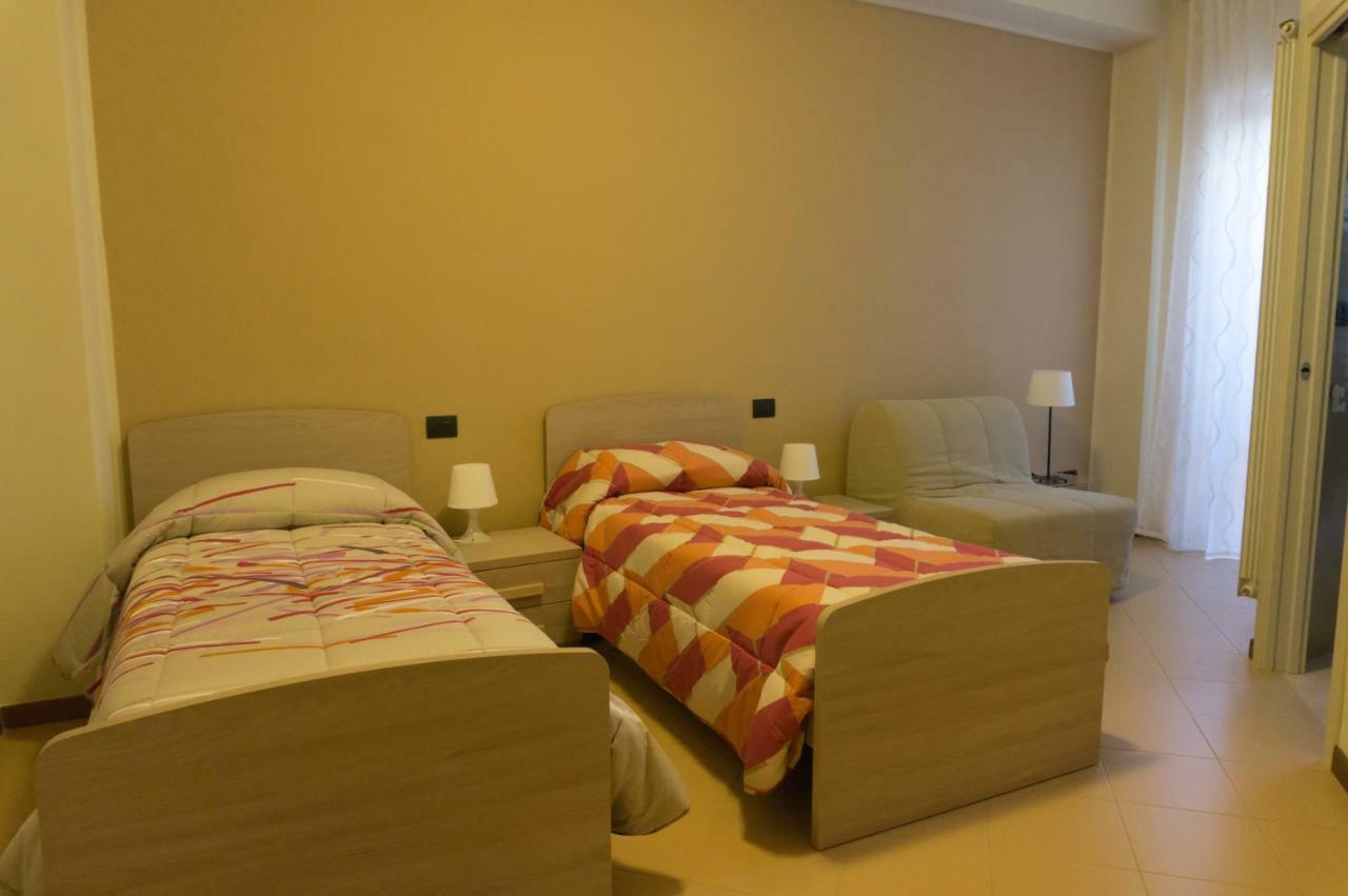 Il Viale Bed and Breakfast Chieti Esterno foto