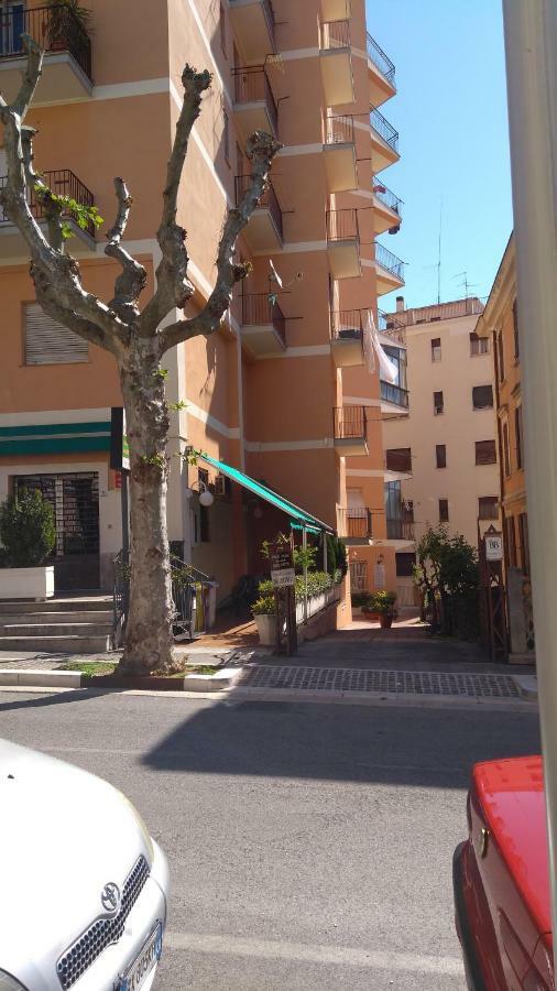 Il Viale Bed and Breakfast Chieti Esterno foto